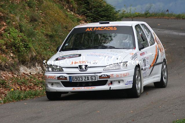 Rallye du pays d Olliergues 2011 (33)
