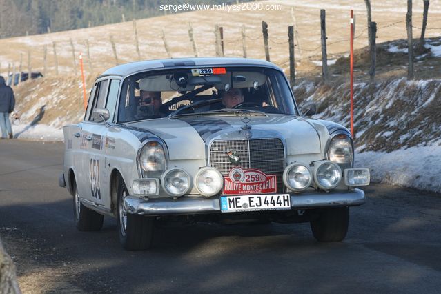 Rallye_Monte_Carlo_Historique_2011 (220).JPG